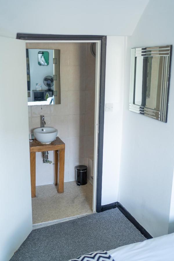 Ocean Breeze Rooms Brighton Ngoại thất bức ảnh