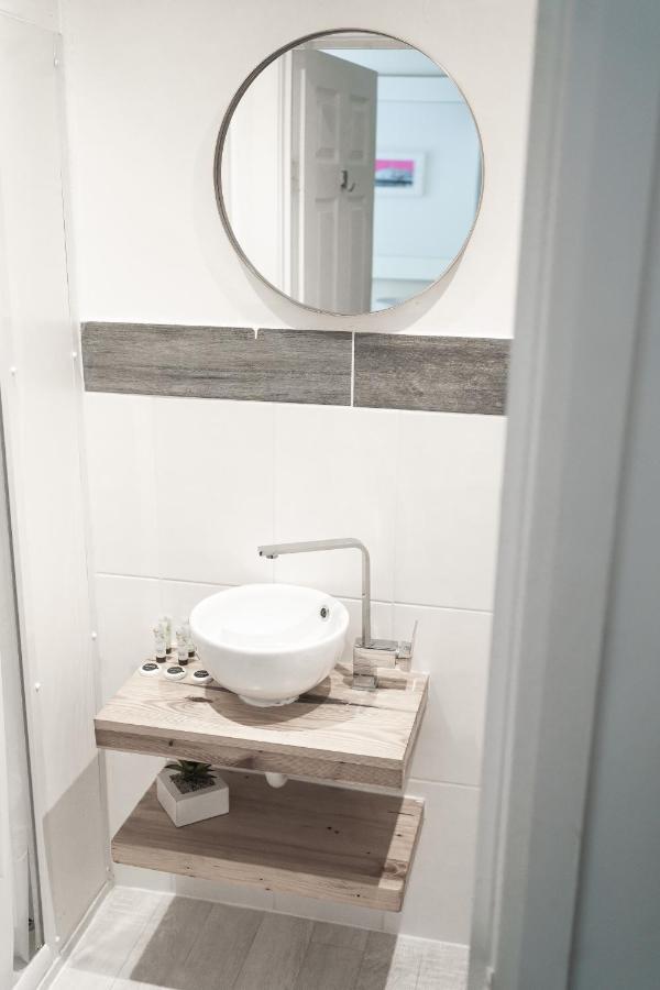 Ocean Breeze Rooms Brighton Ngoại thất bức ảnh