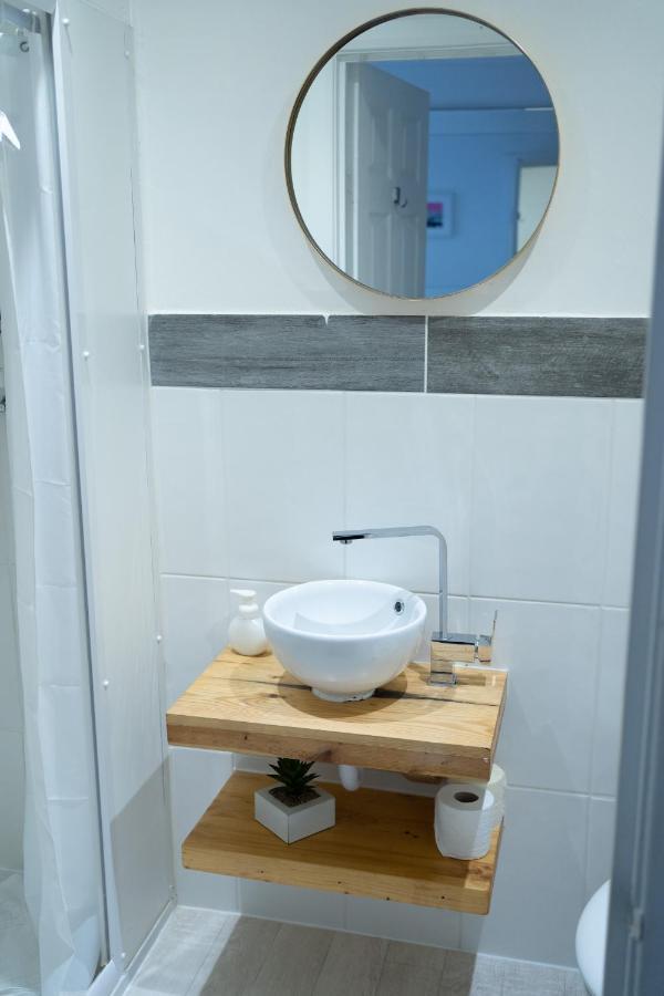 Ocean Breeze Rooms Brighton Ngoại thất bức ảnh