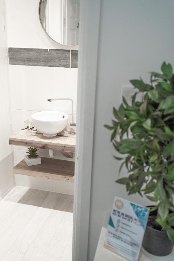 Ocean Breeze Rooms Brighton Ngoại thất bức ảnh